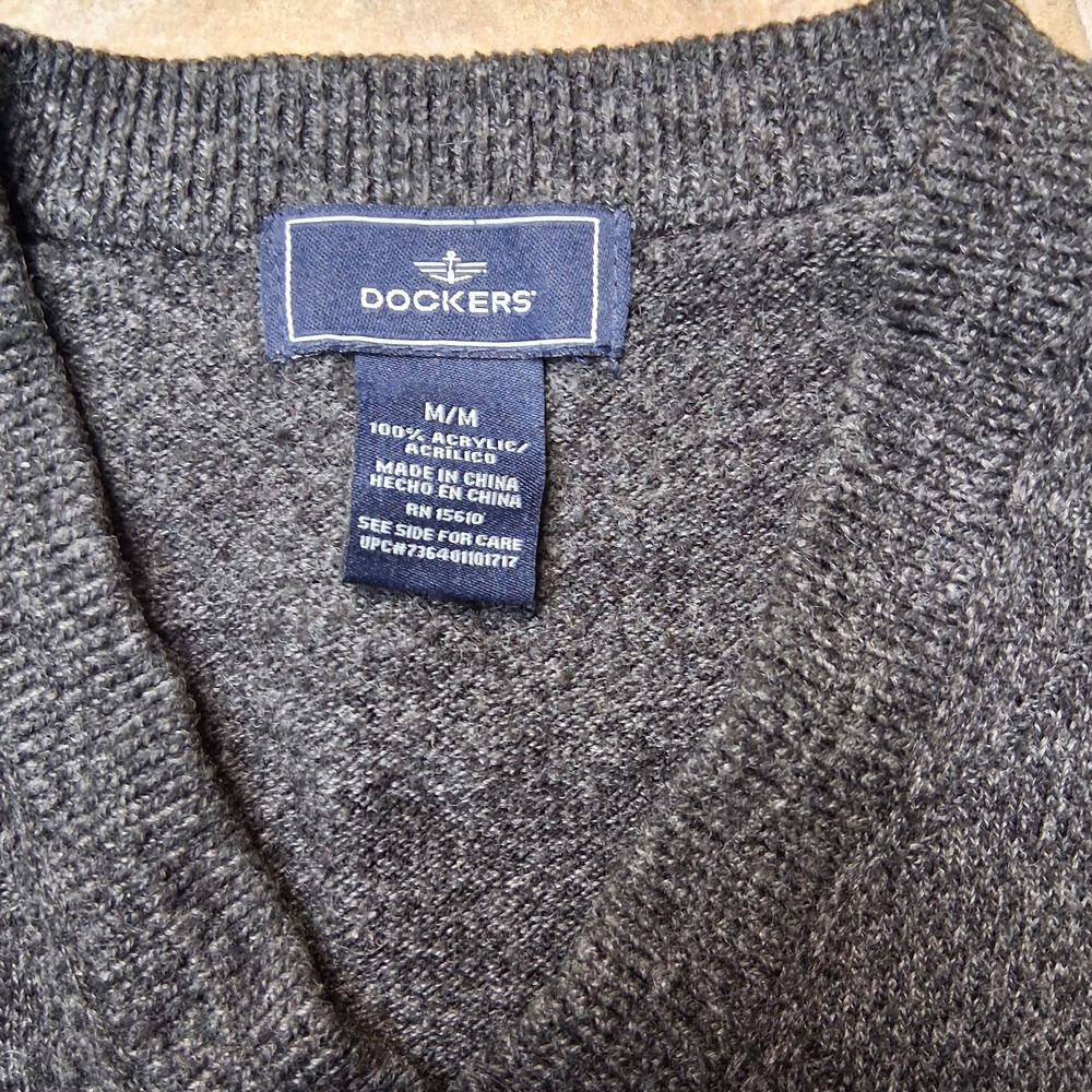 Men's Dockers V-Neck Sweater Vest Medium Charcoal Grey Heather Tonal Argyle Knit - Picture 3 of 5